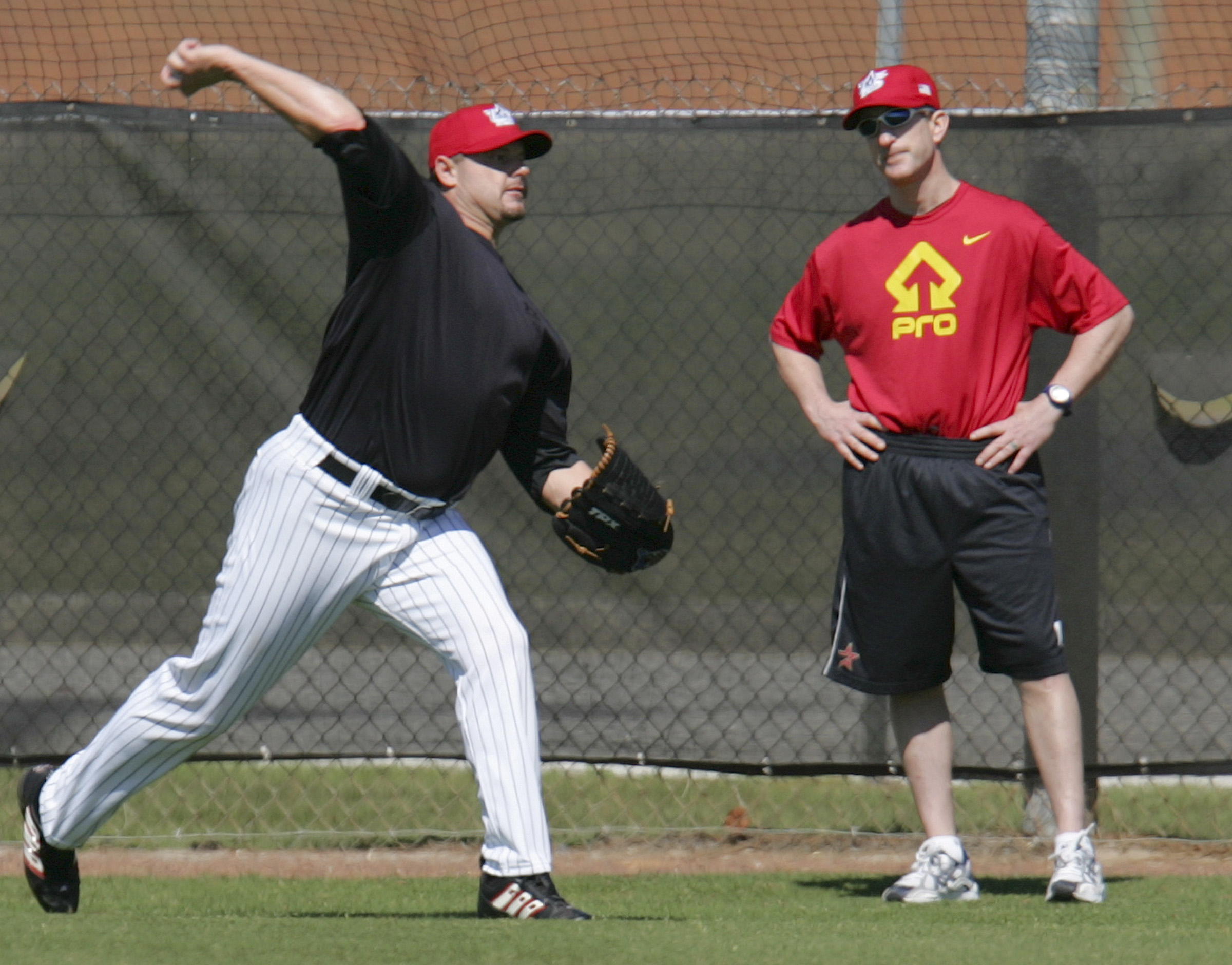 Andy Pettitte backs off prior testimony on Roger Clemens' HGH use