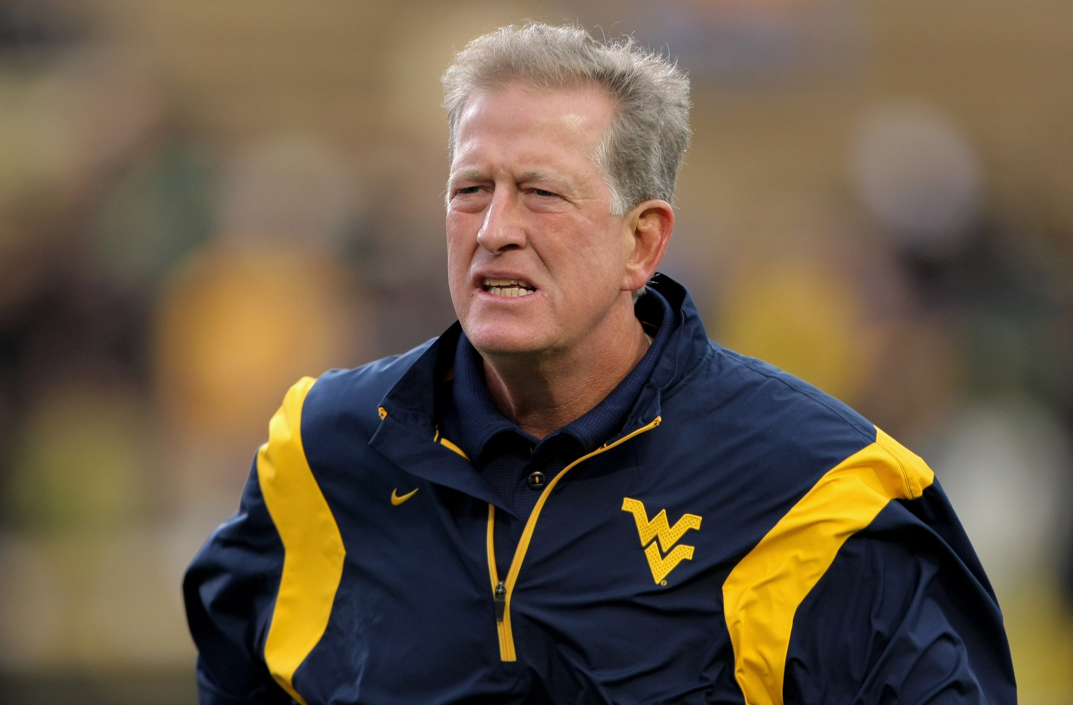 ExWVU football coach Bill Stewart, 59, dies of apparent heart attack