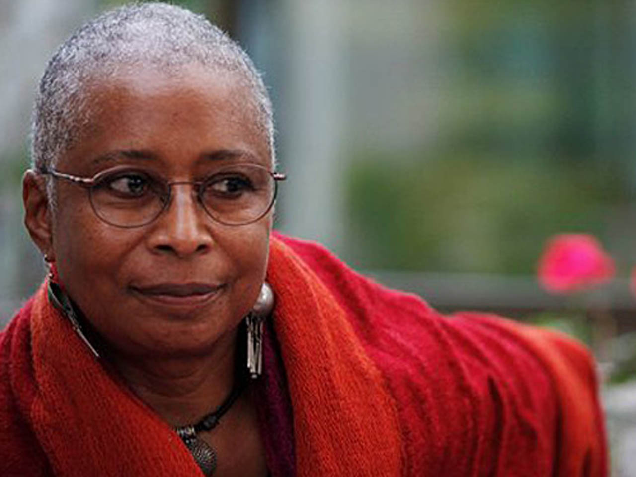 Tochi boom Visa Oppervlakte Alice Walker rejects Israeli translation of "The Color Purple" - CBS News