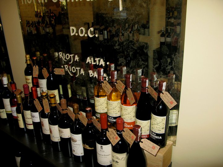 Tinto Fino shelf of wine 