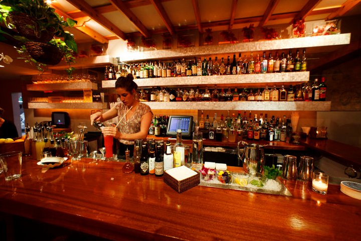 Lani Kai bar 