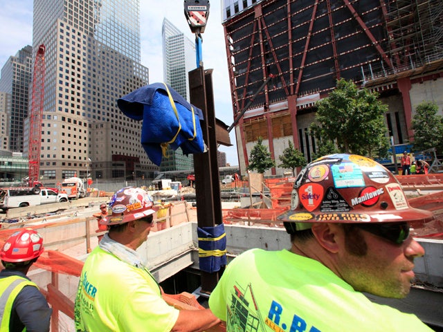 9/11 museum, atheists spar over cross - CBS News