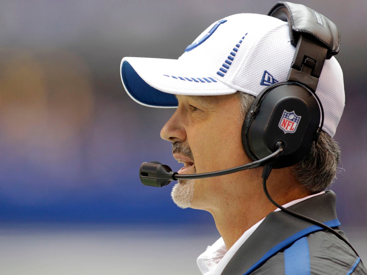 Colts' Coach Chuck Pagano Diagnosed With Leukemia - CBS News