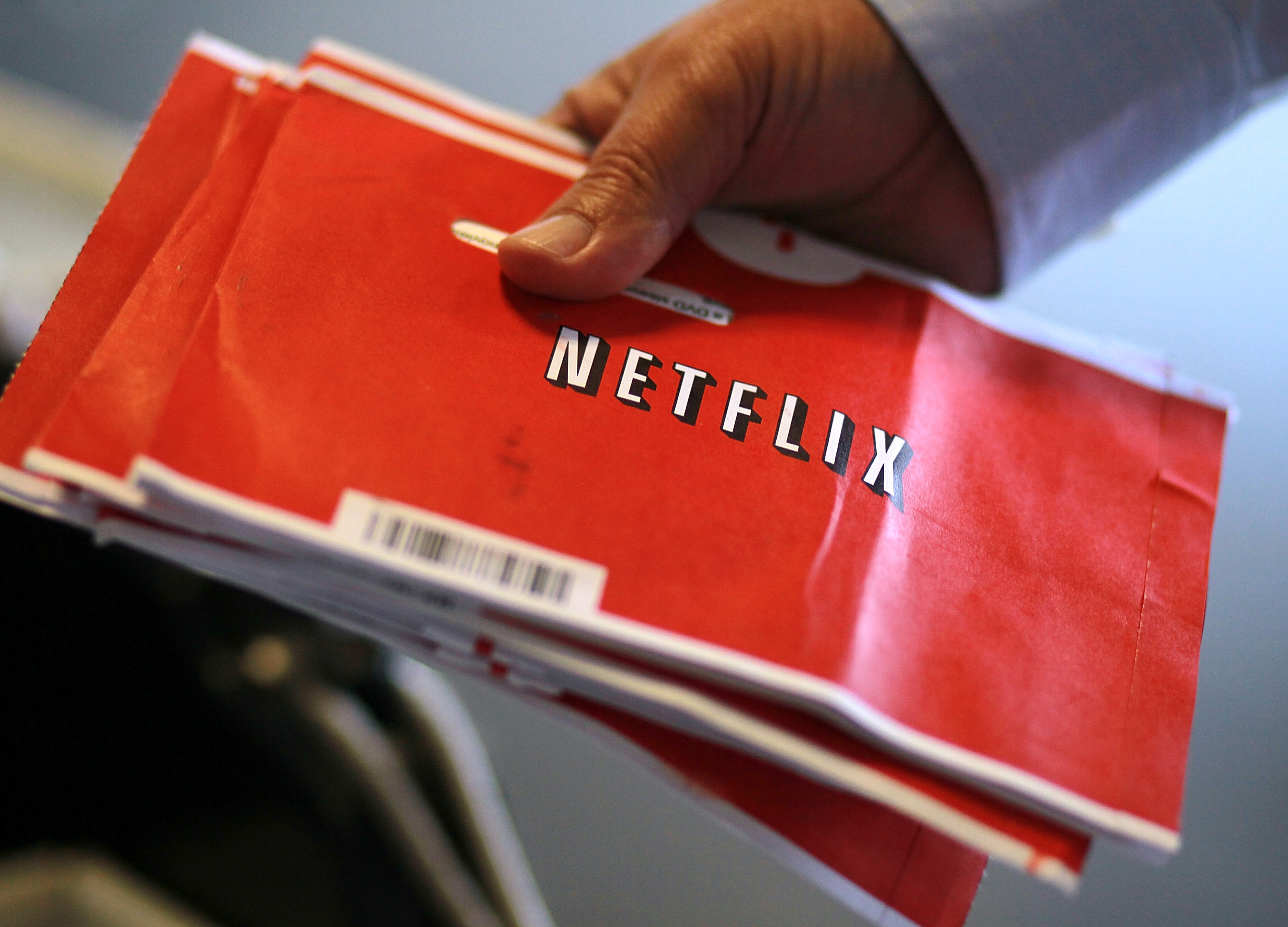 Netflix Loses Almost 1 800 Titles Today CBS News