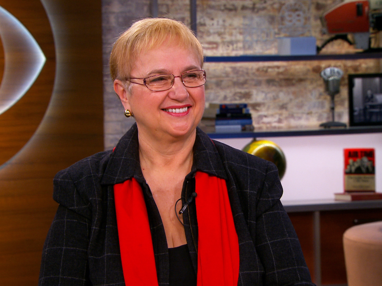 How Lidia Bastianich Launched Her Food Empire CBS News   Lidia Bastianich 