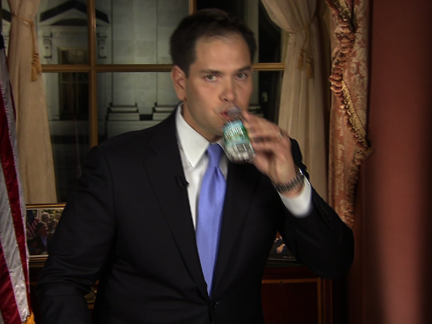 Rubio Thirsty Gif