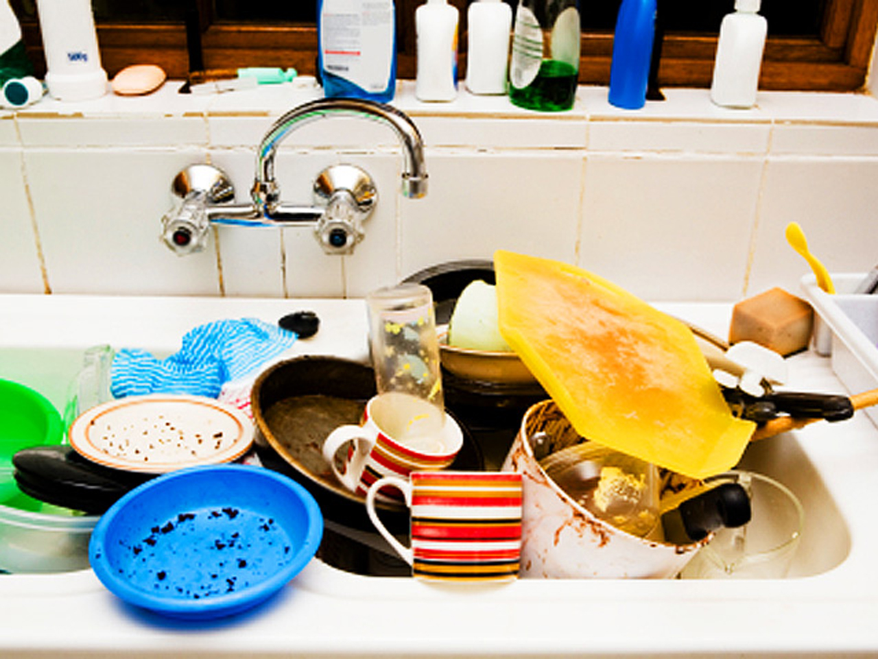 Kitchen Hygiene Tips: How To Clean Dish Cloths And Keep Germs At Bay, Health News