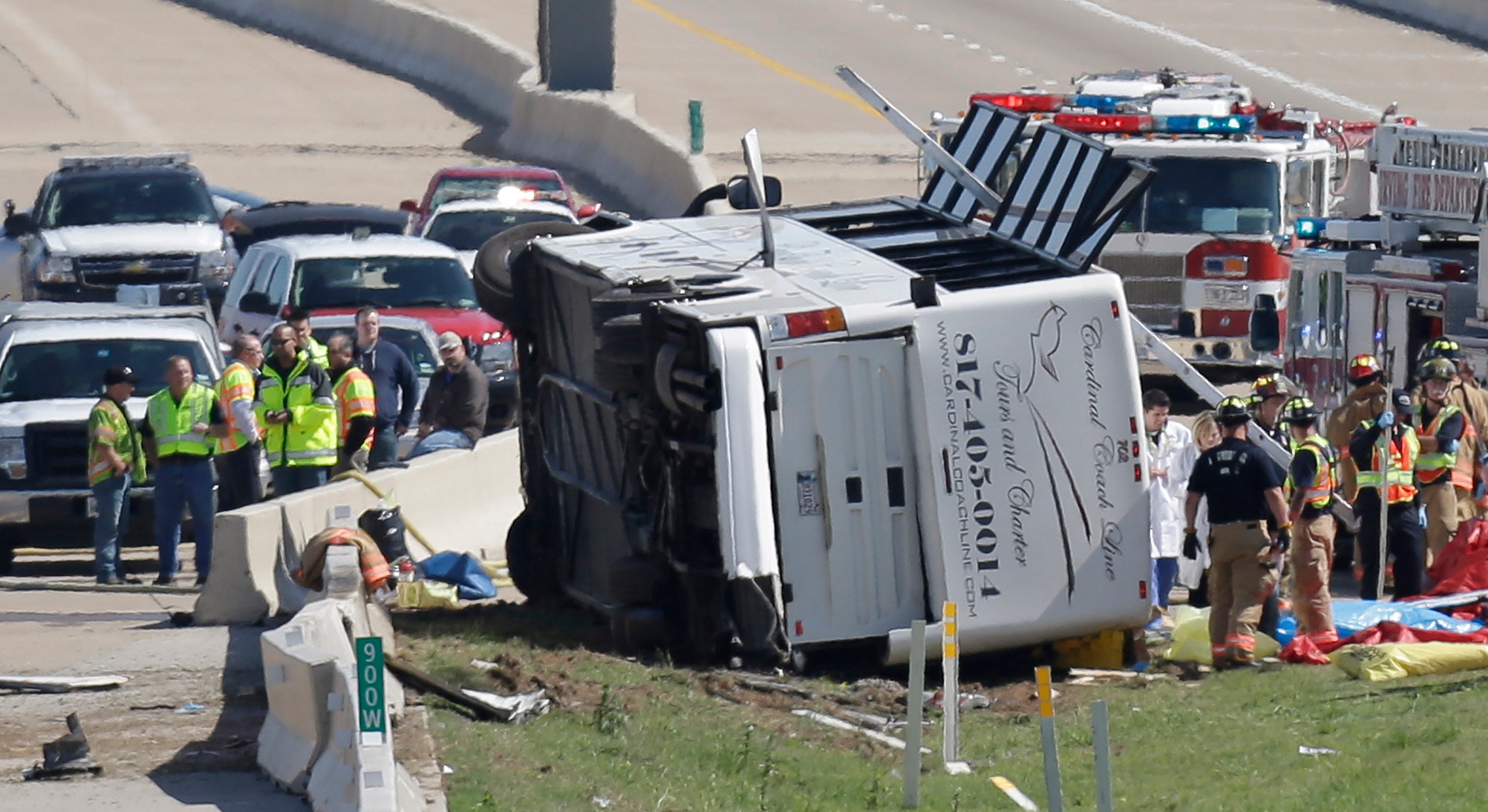 Bus driver in fatal Texas crash may have blacked out CBS News