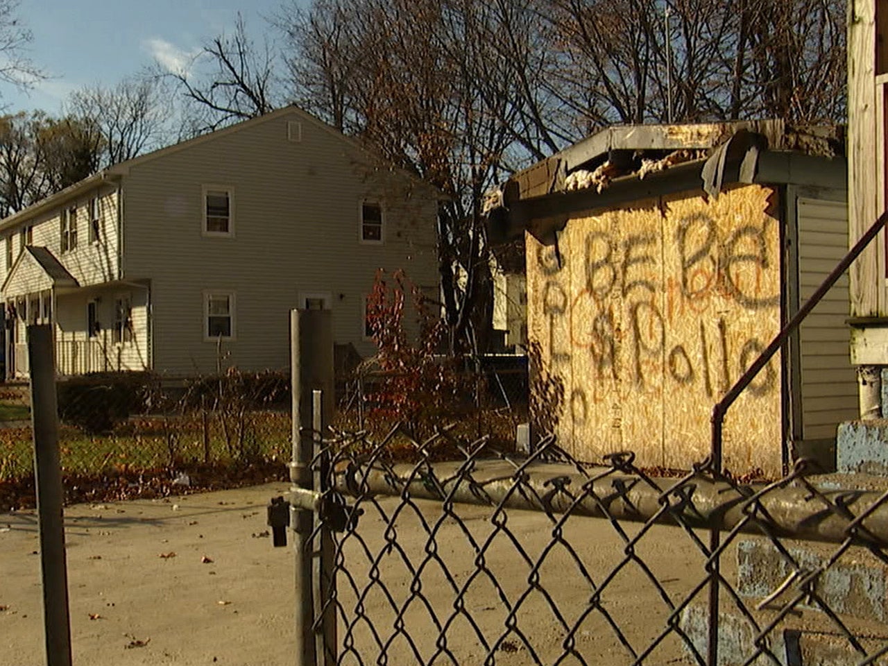 Graffiti Artist Arrested "Friended" by police, then jailed CBS News