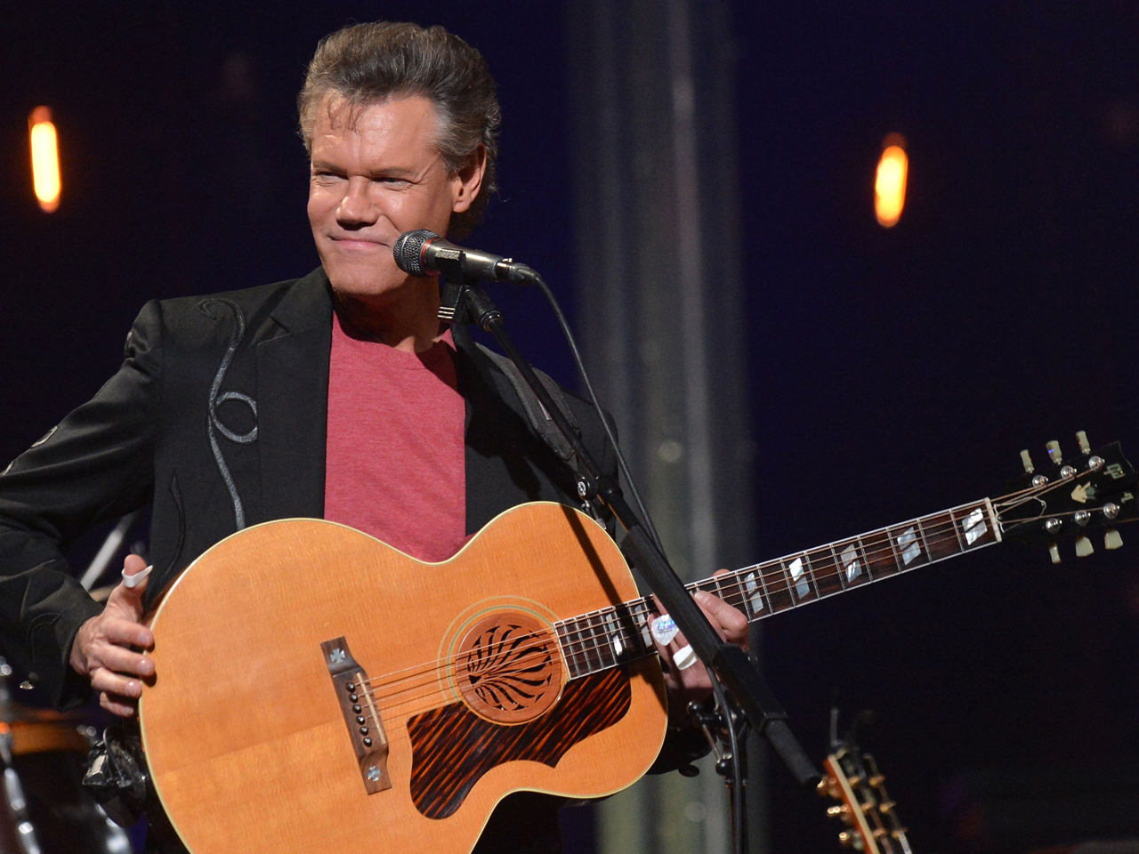 Country star Randy Travis in critical condition at hospital CBS News