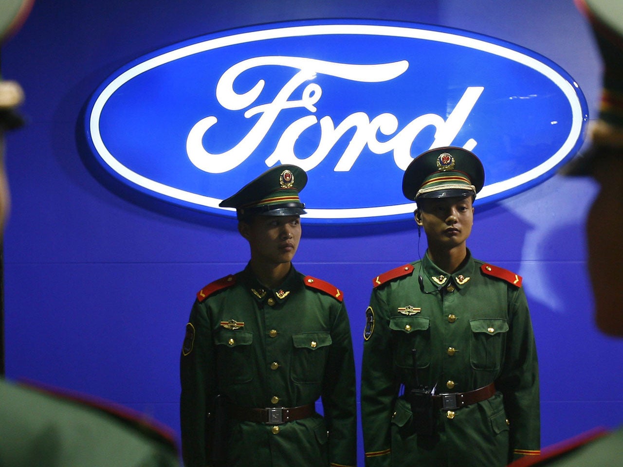 Late to the Chinese market, Ford aims to catch up - CBS News