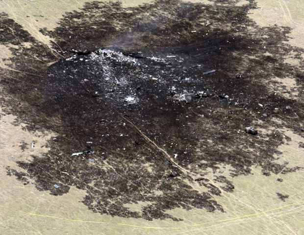 B-1 Bomber Crashes In Southeast Montana - CBS News