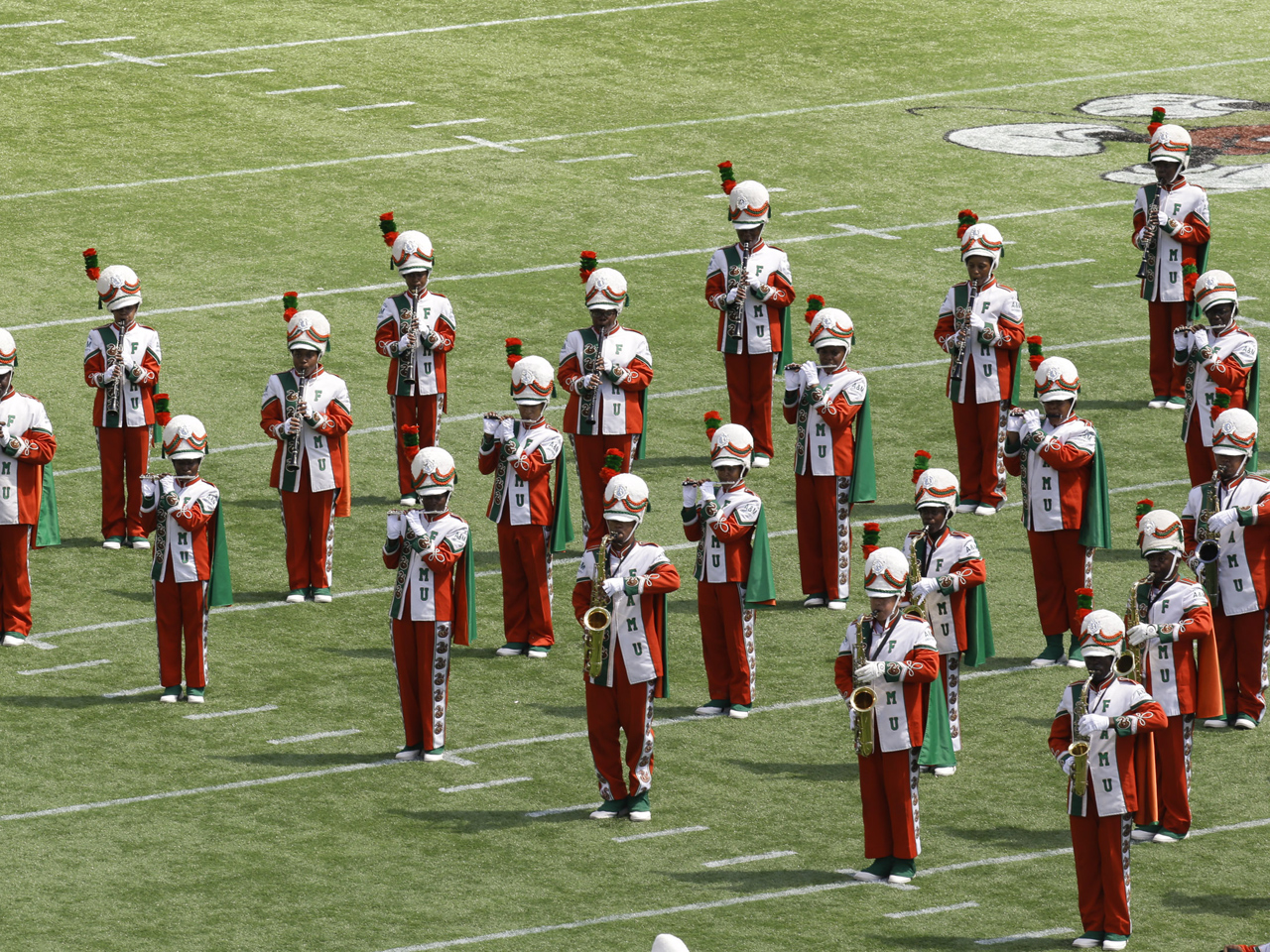 FAMU lifts suspension of famed marching band