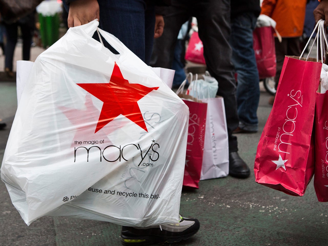 Macy's to hire 83,000 seasonal hires CBS News