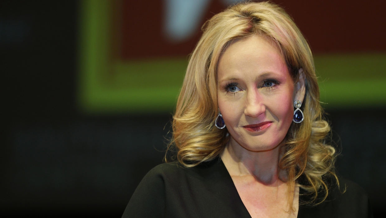 J.K. Rowling's Pottermore Launches 'Hogwarts Experience' Free Digital Site