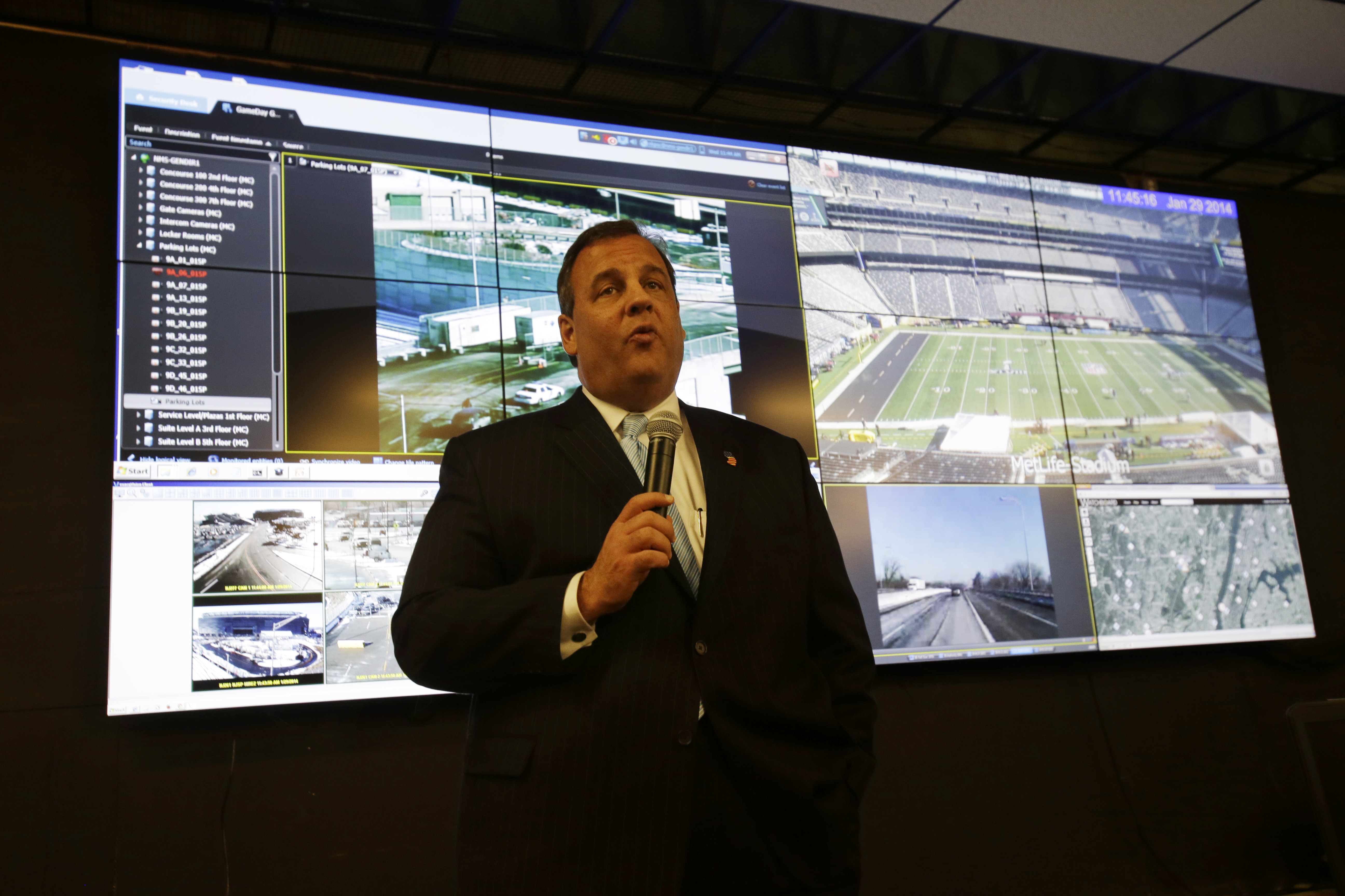 Gov. Christie says a Giants Super Bowl parade should be held in New Jersey  