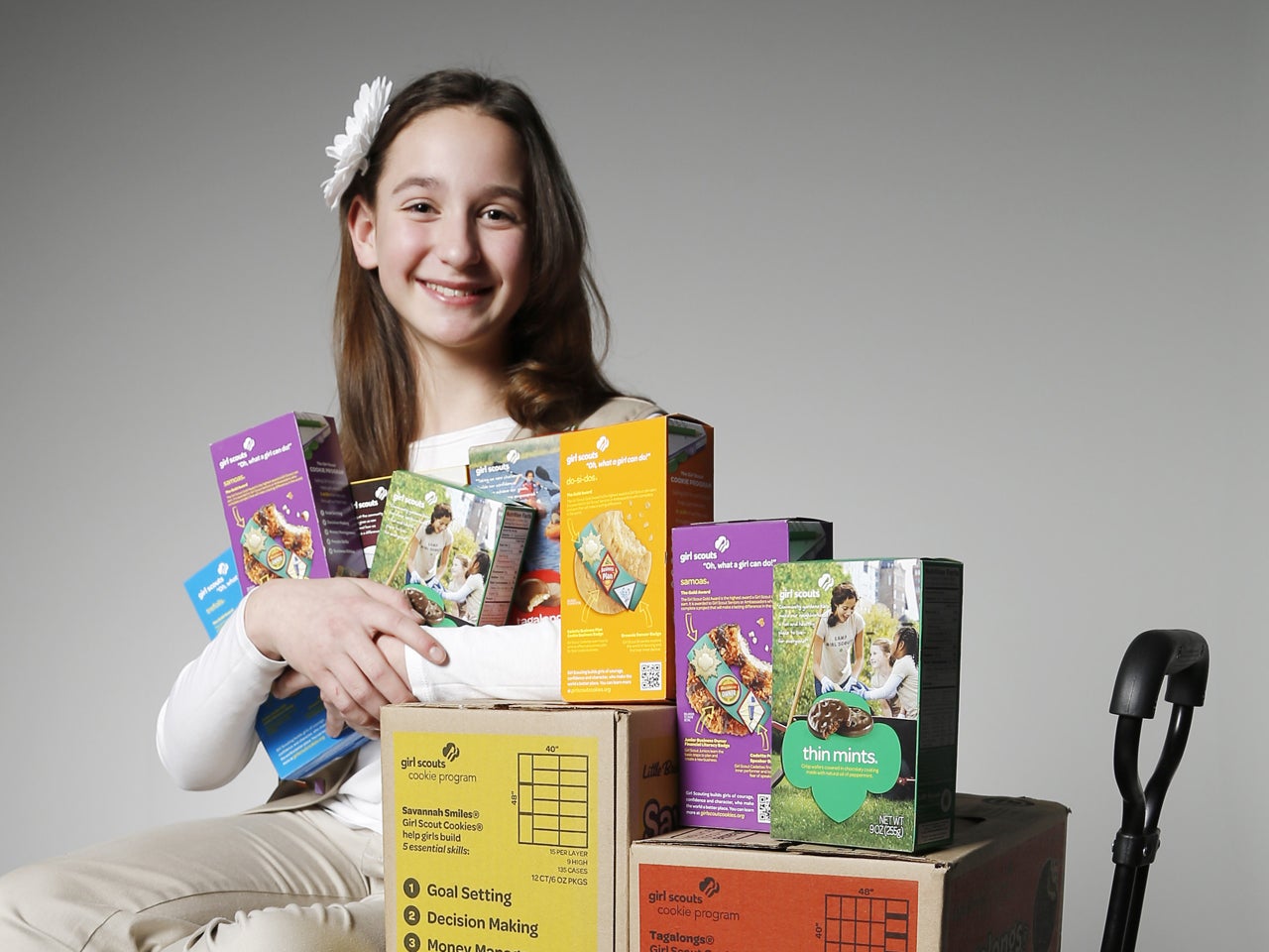 Oklahoma Girl Breaks Girl Scout Cookies Sales Record Cbs News