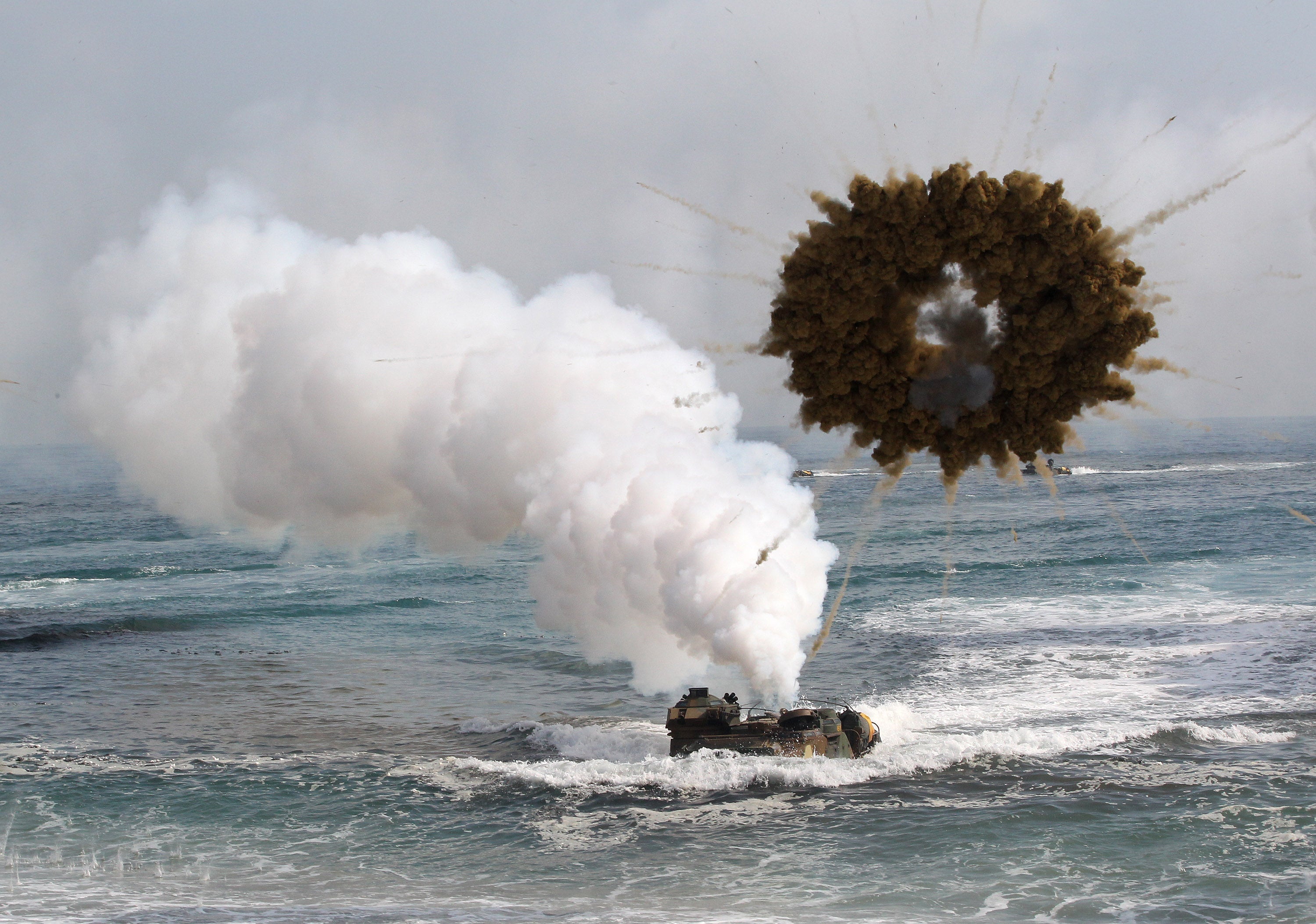 North Korea, South Korea Trade Artillery Fire - CBS News