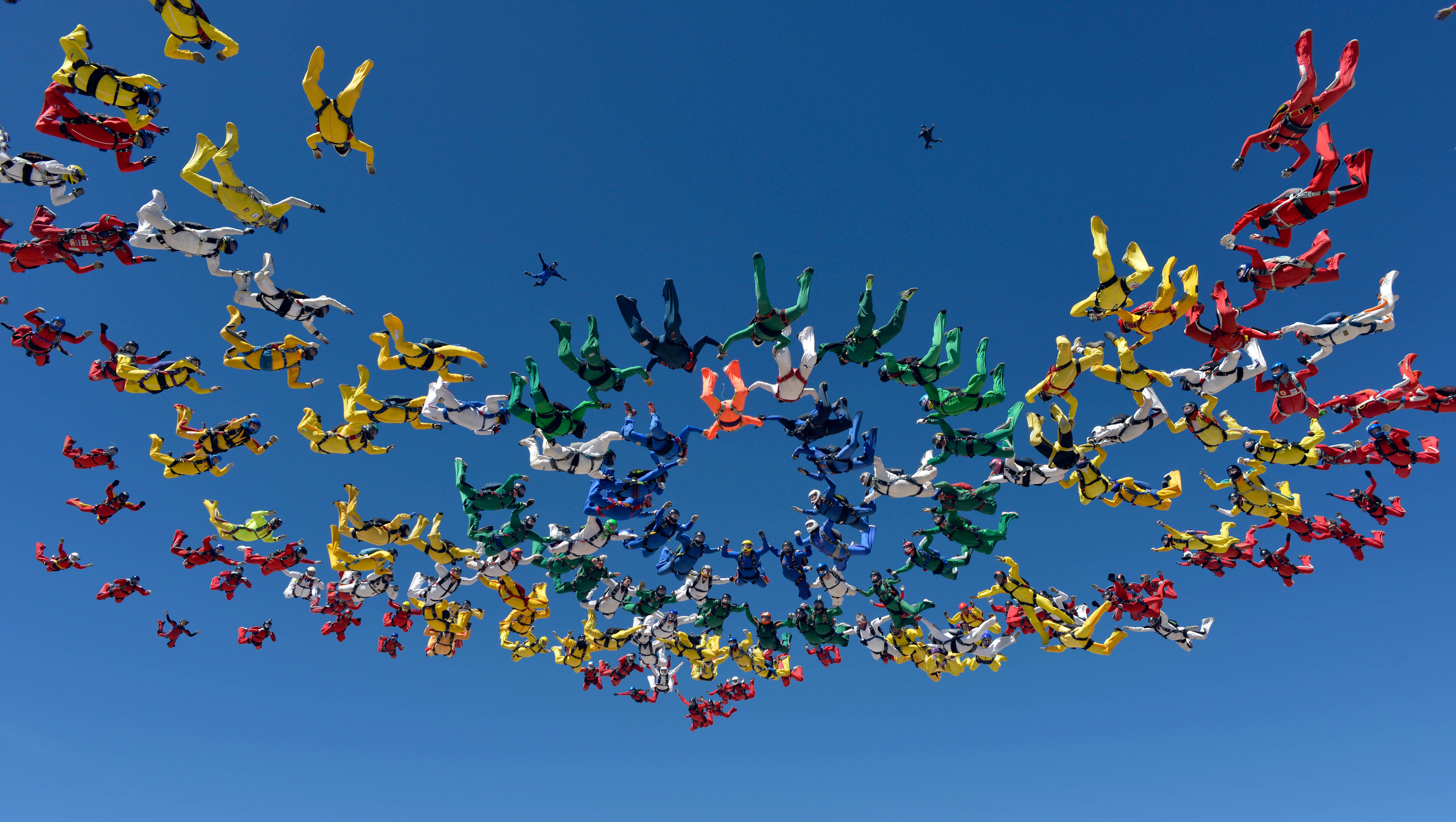 Woman killed in Arizona skydiving accident CBS News