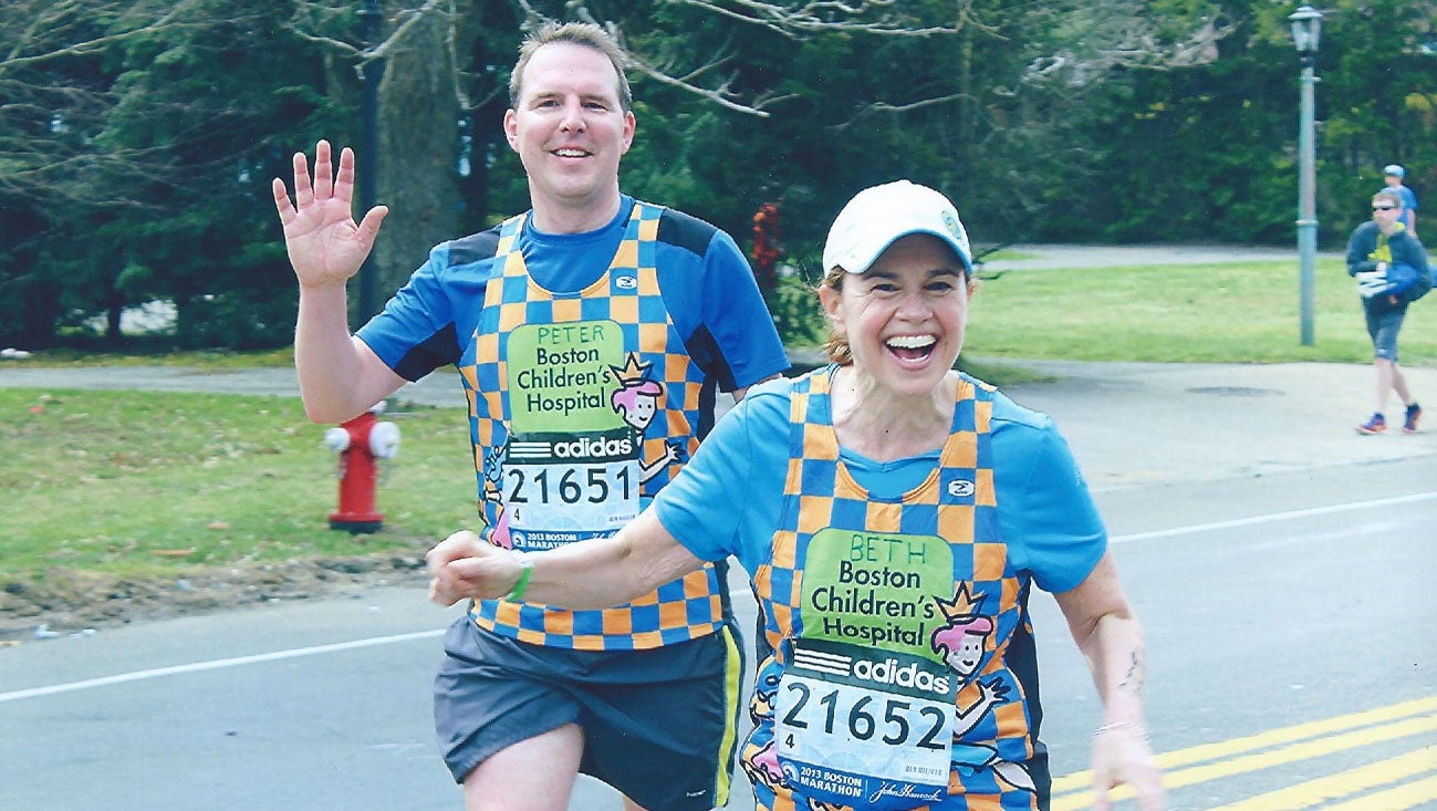 To honor their kids, couple decides to run Boston Marathon again - CBS News