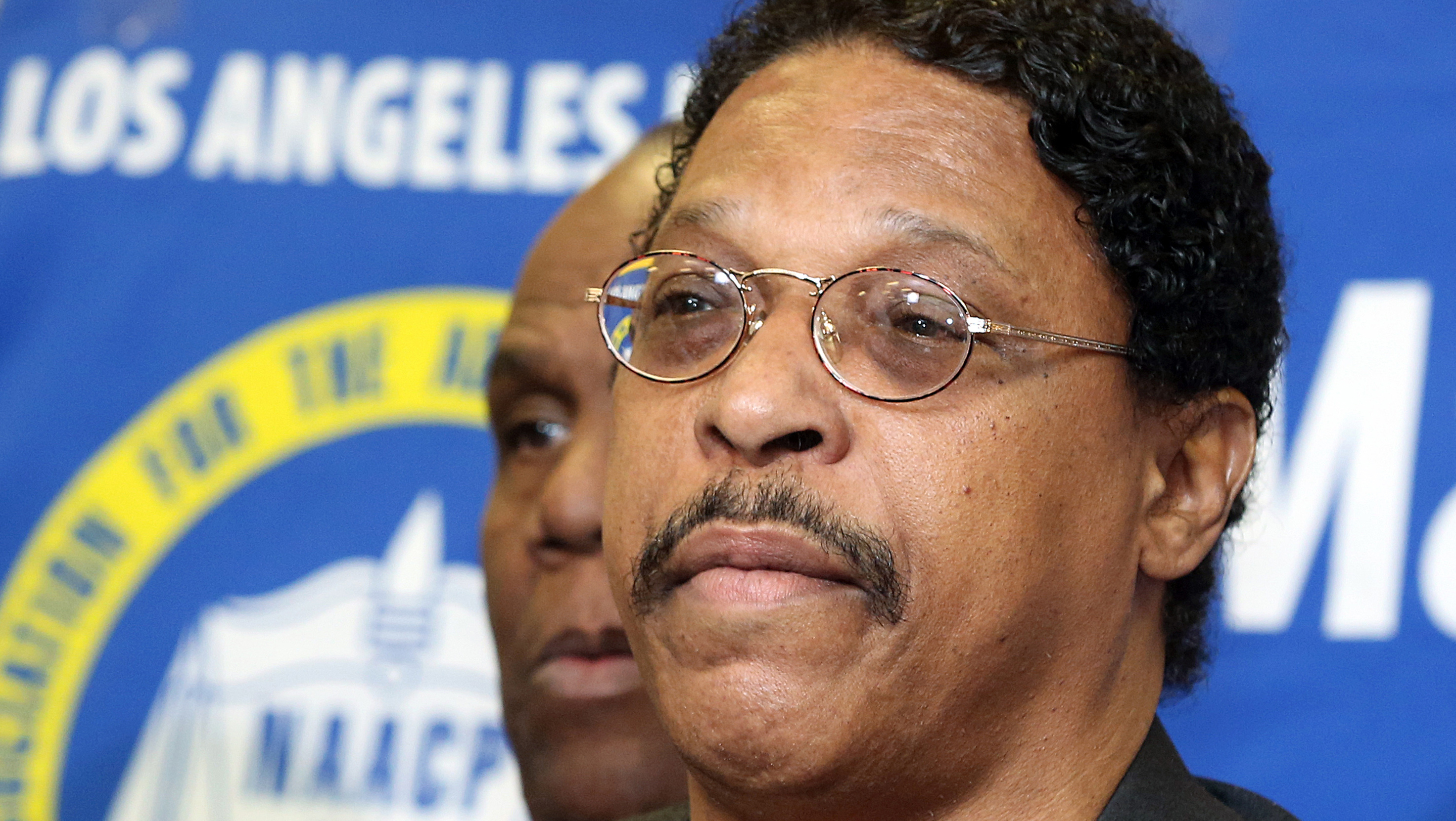 Head of LA NAACP resigns after Donald Sterling scandal - CBS News