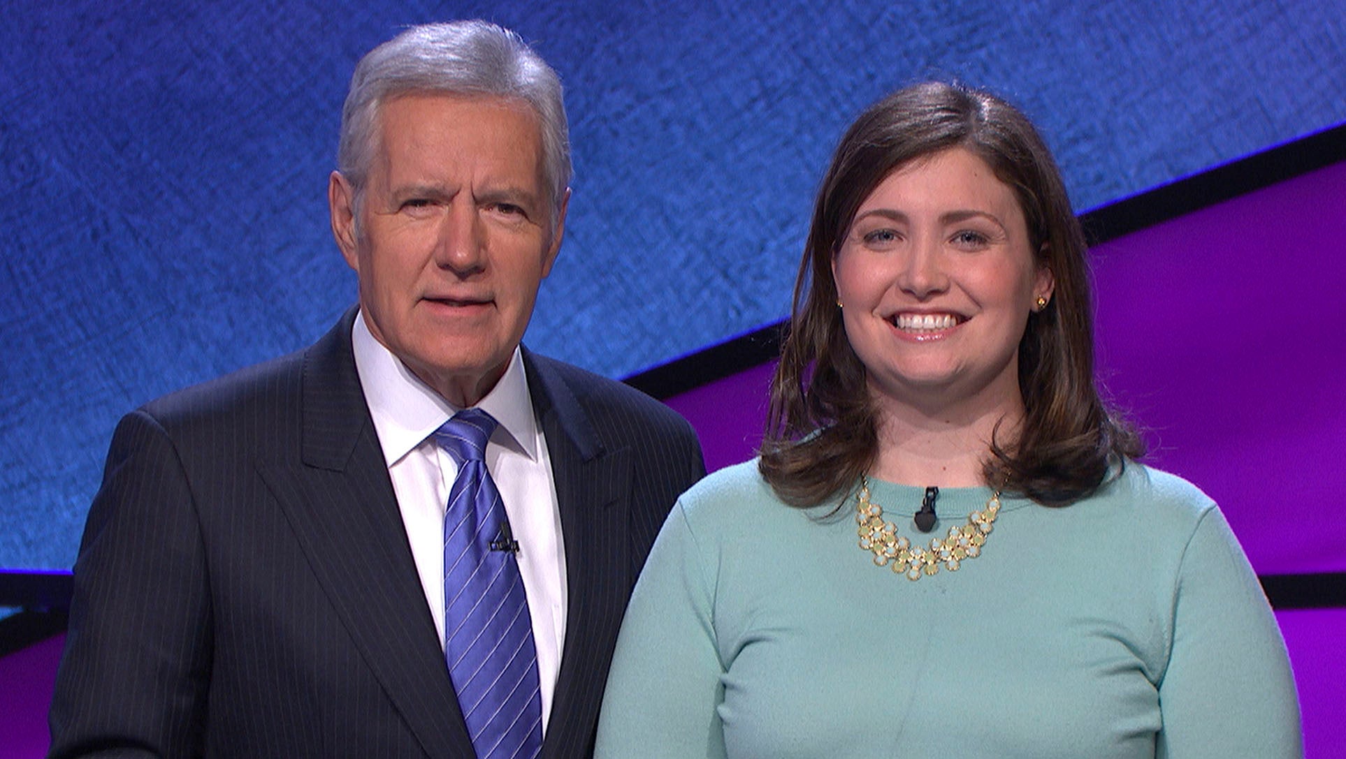 "Jeopardy!" queen's reign finally comes to an end CBS News