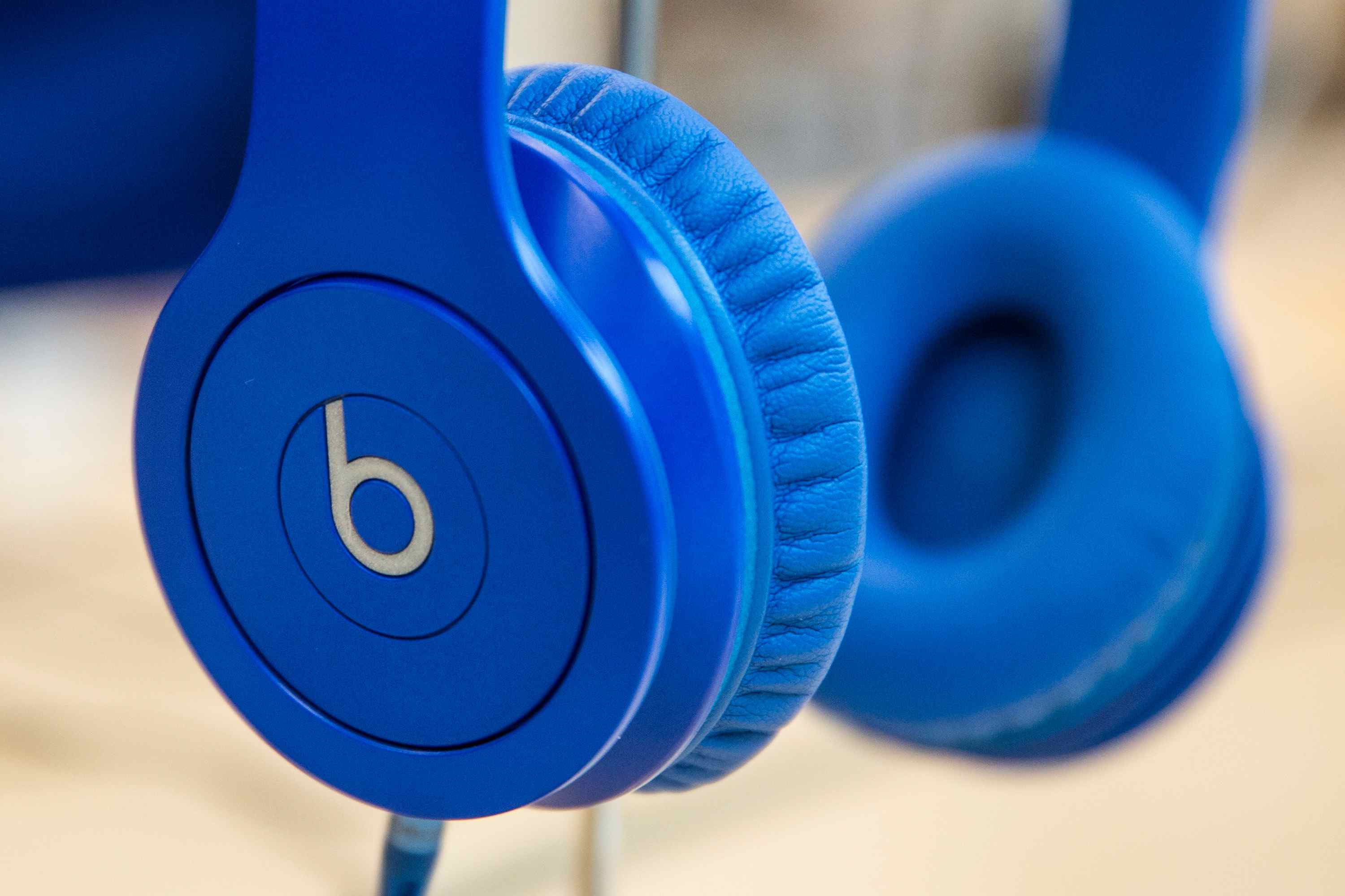 beats headphones recall