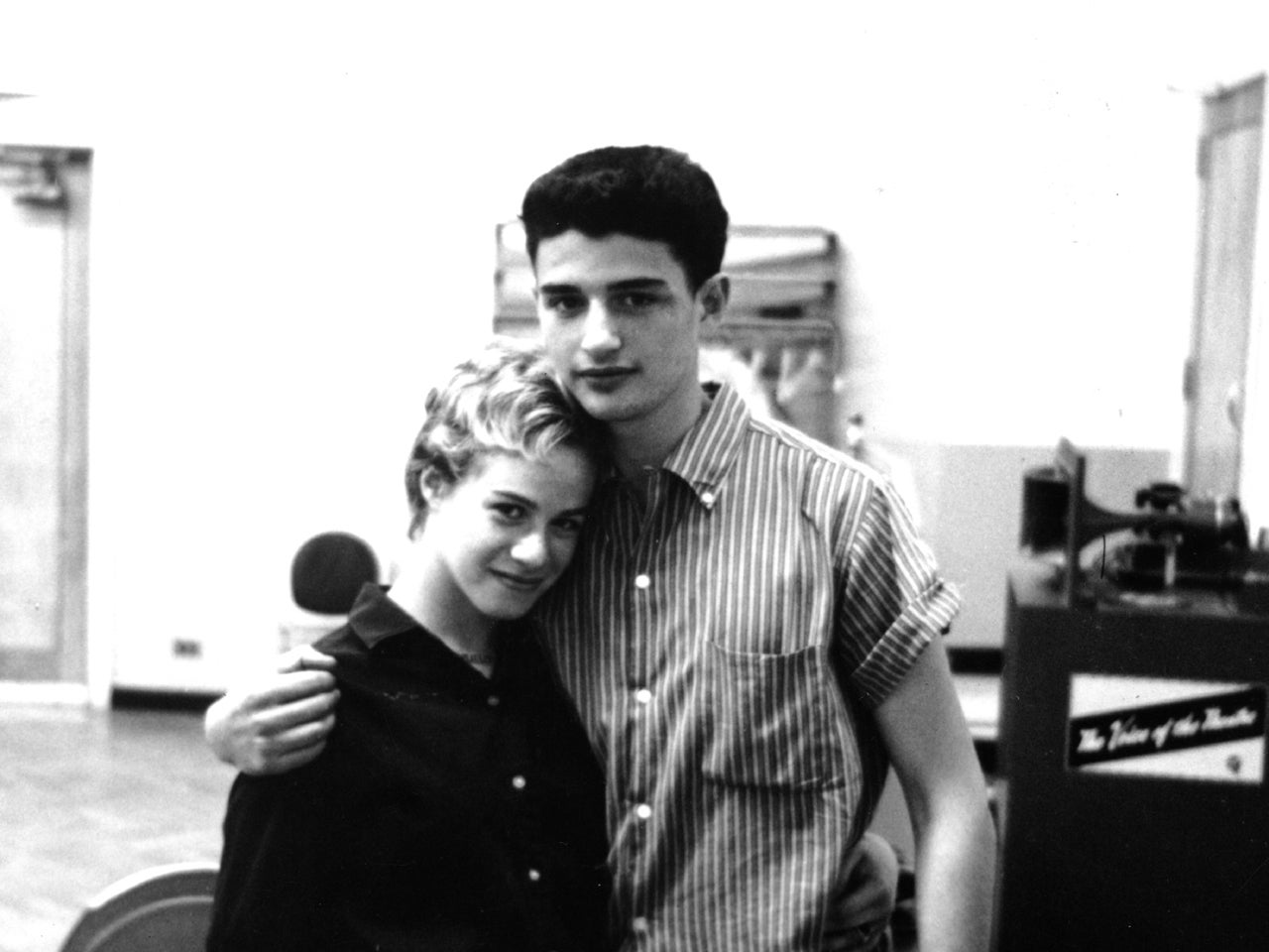 Passage: Songwriter Gerry Goffin - CBS News