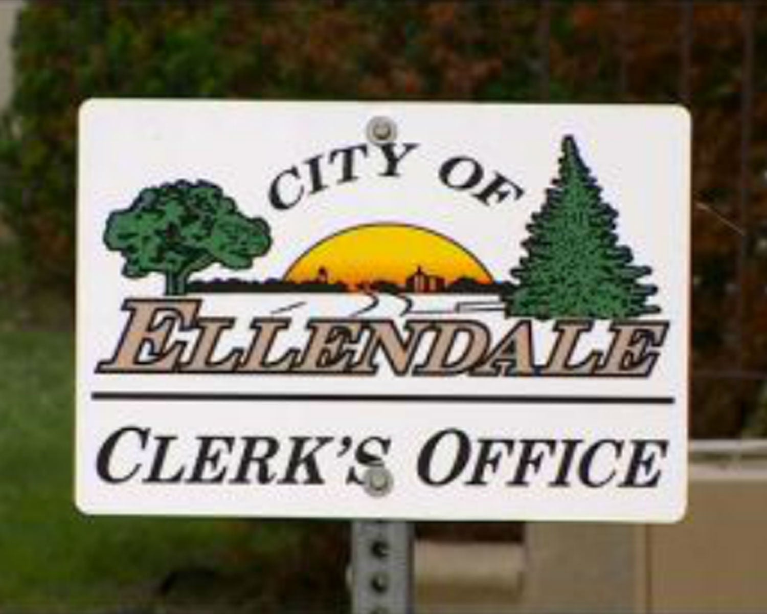 Smalltown Minnesota mayor accused of stealing money from veterans