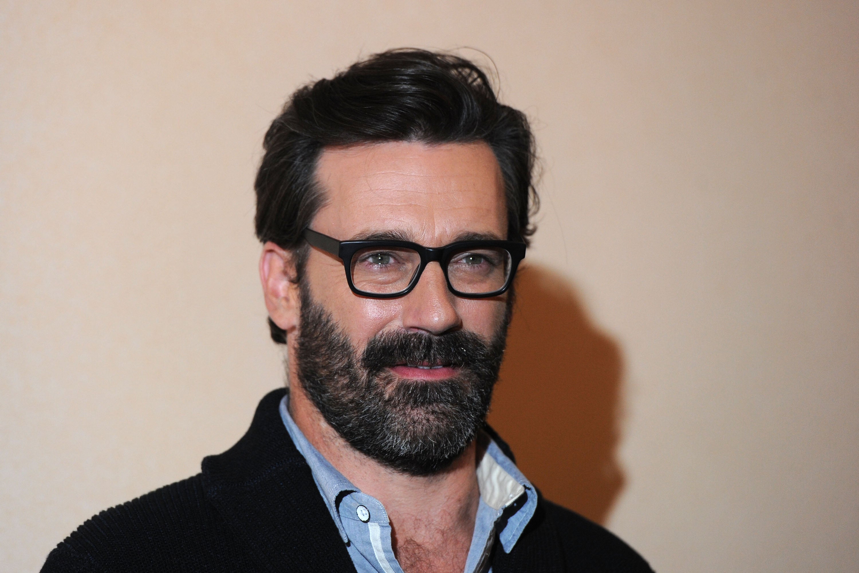 Missouri native Jon Hamm speaks out about Ferguson CBS News