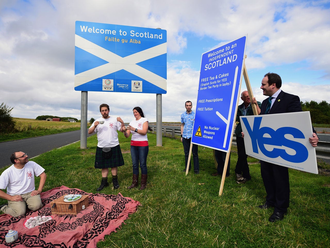 Fearing losing them, U.K. offers Scotland more autonomy CBS News