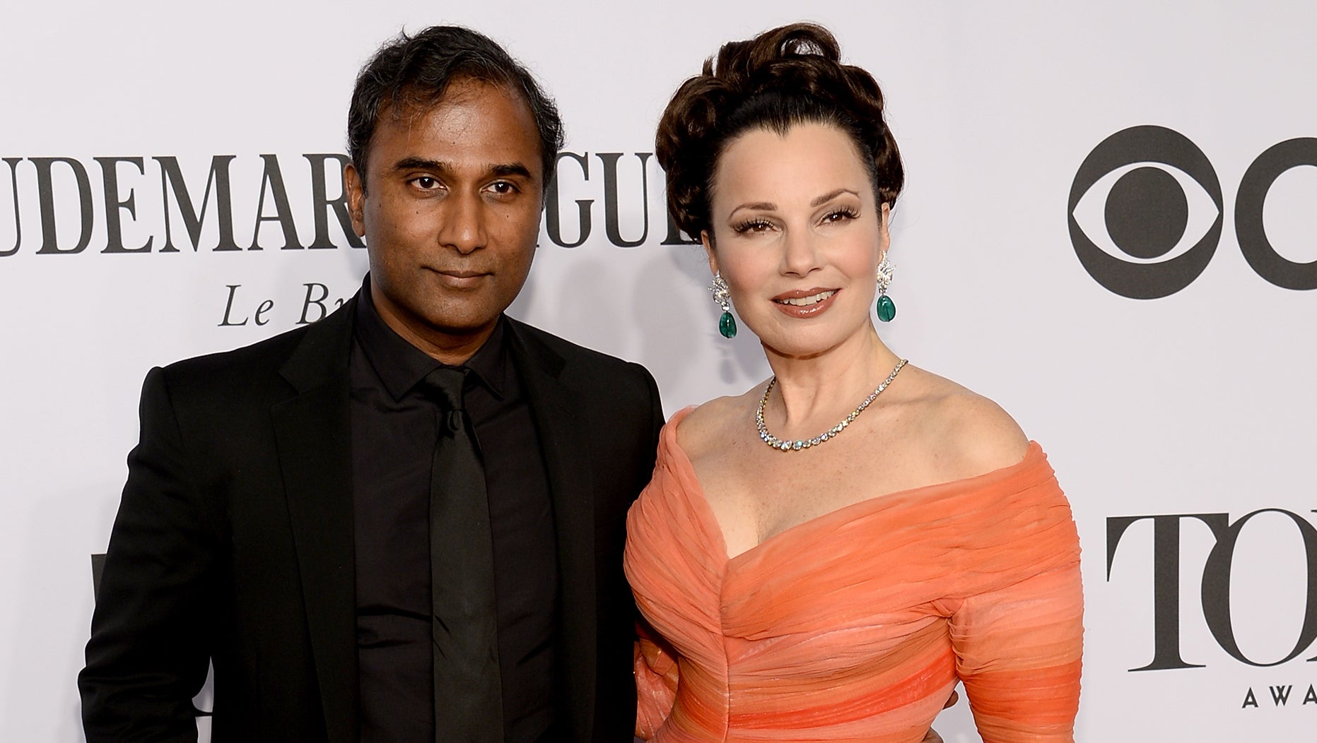 Fran Drescher marries Dr. Shiva Ayyadurai - CBS News