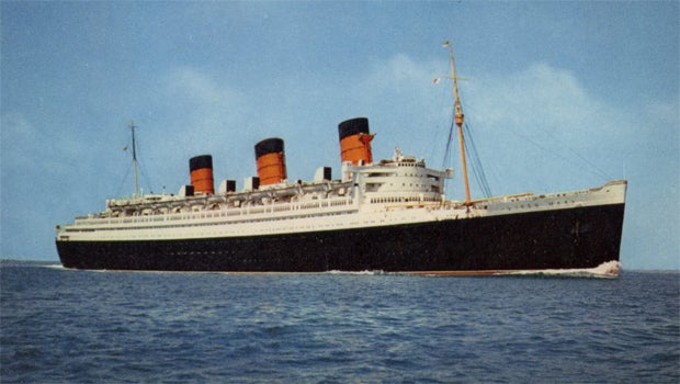 A Salute To The Queen Mary - CBS News