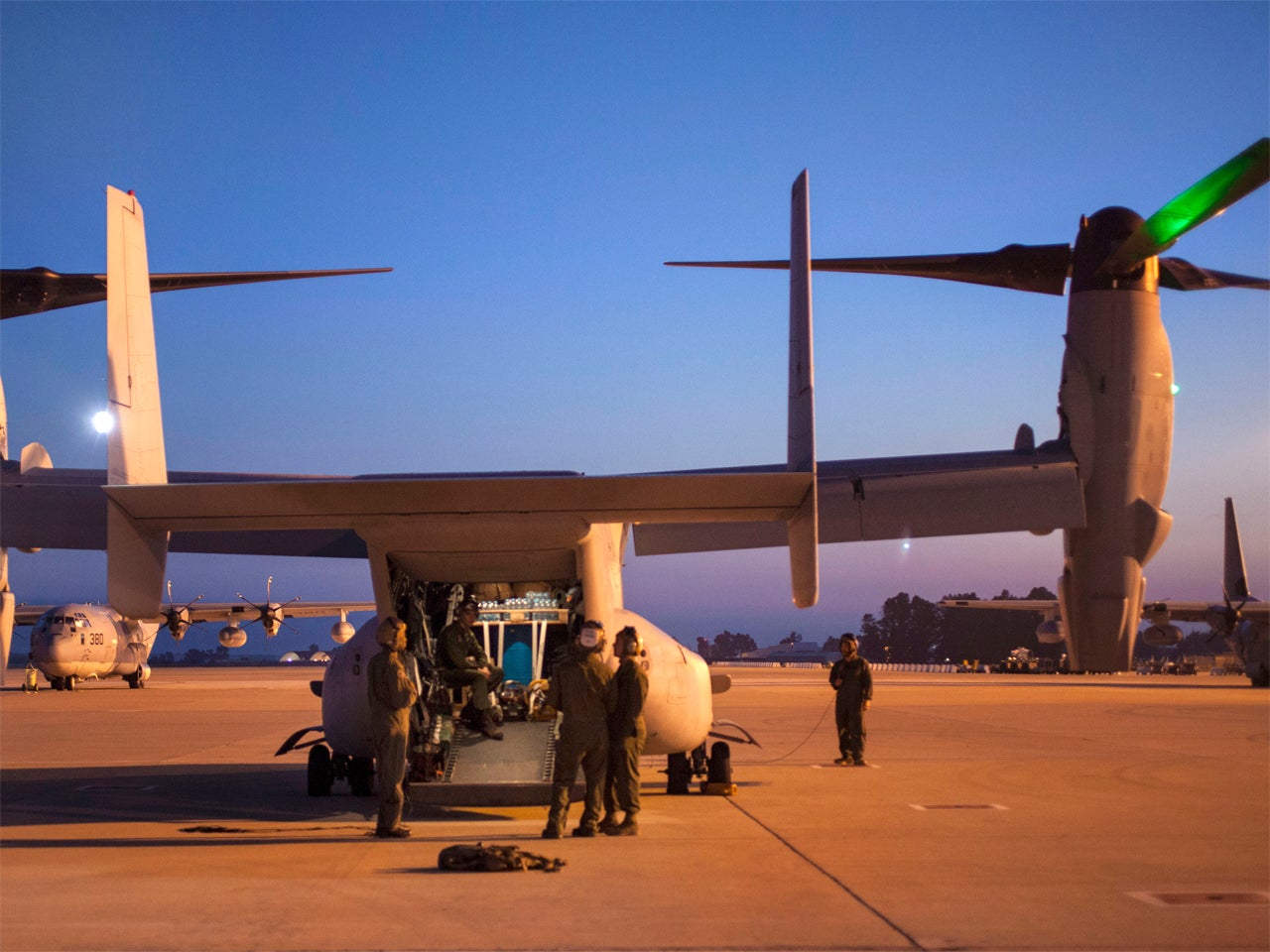 Ebola outbreak: Pentagon, CDC step up their responses to virus - CBS News