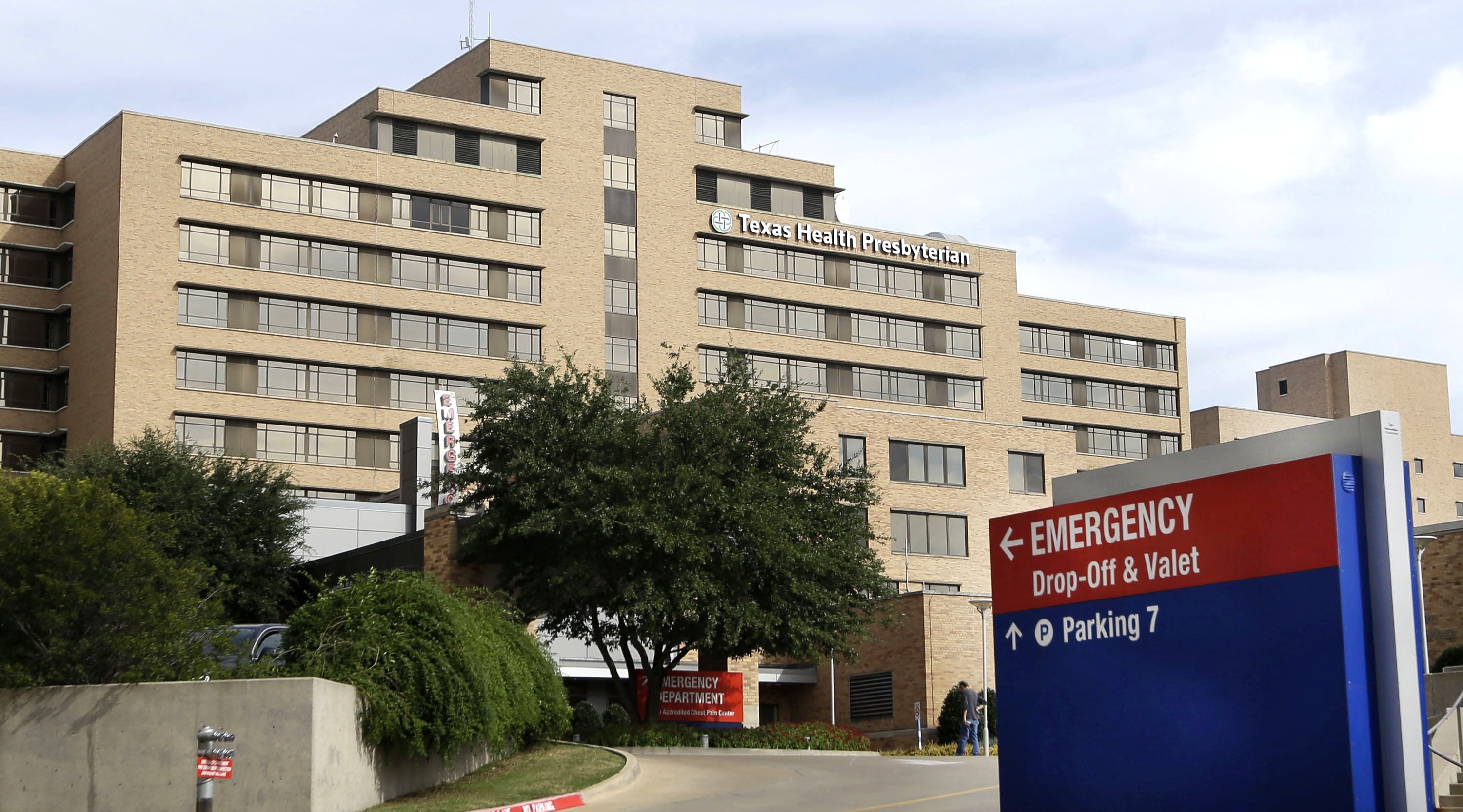 Hospital of Ebola patient posts poor ER benchmarks CBS News