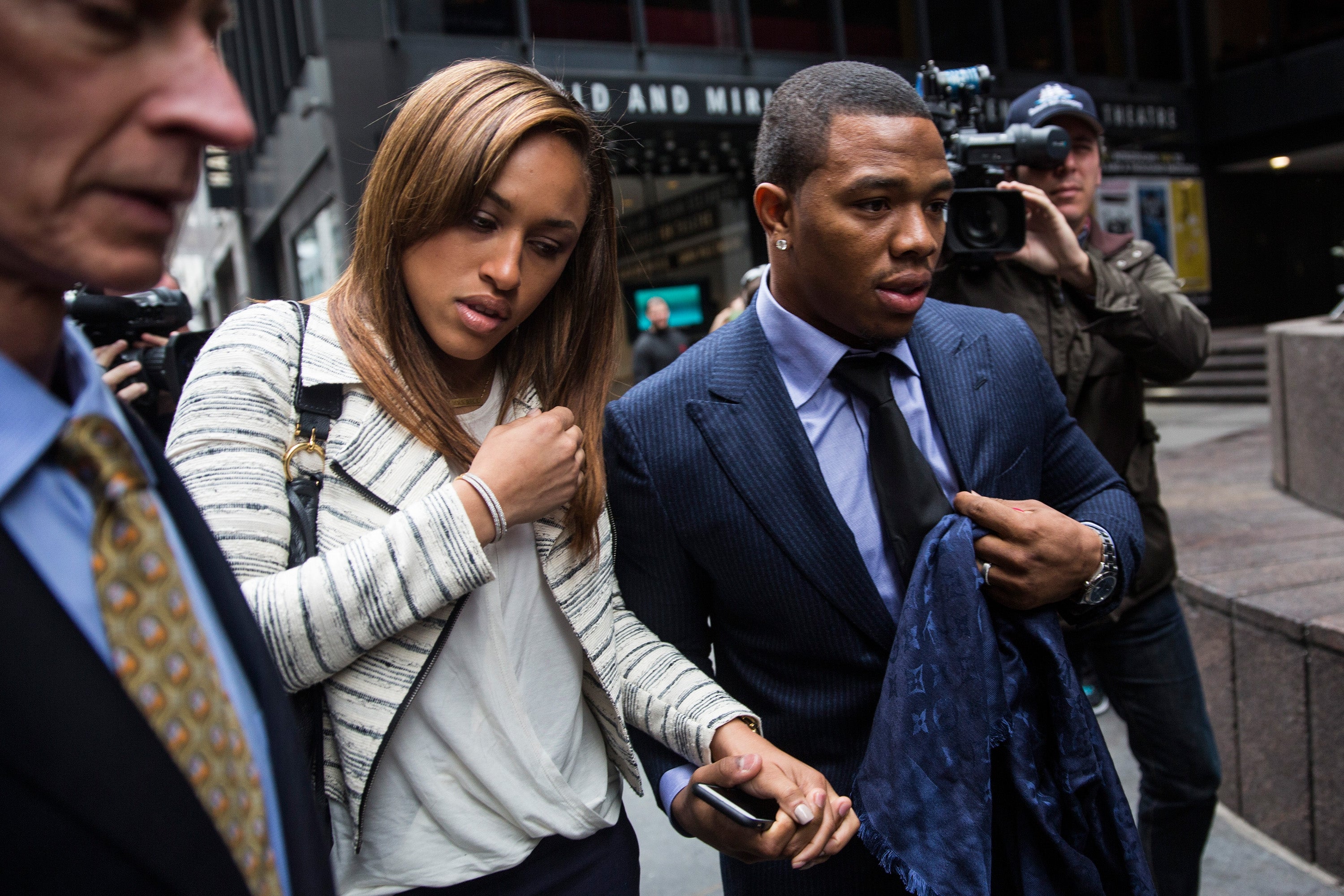 On the media: CBS, NFL Network give latest on Ray Rice and Roger