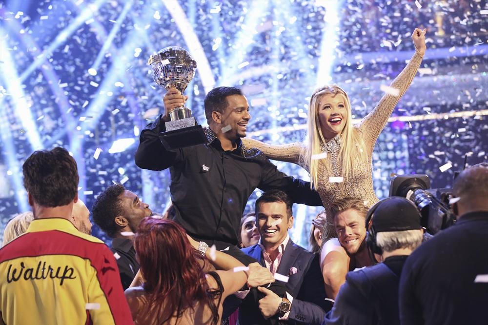 Dancing With The Stars Season 19 Crowns A Winner Cbs News 8310