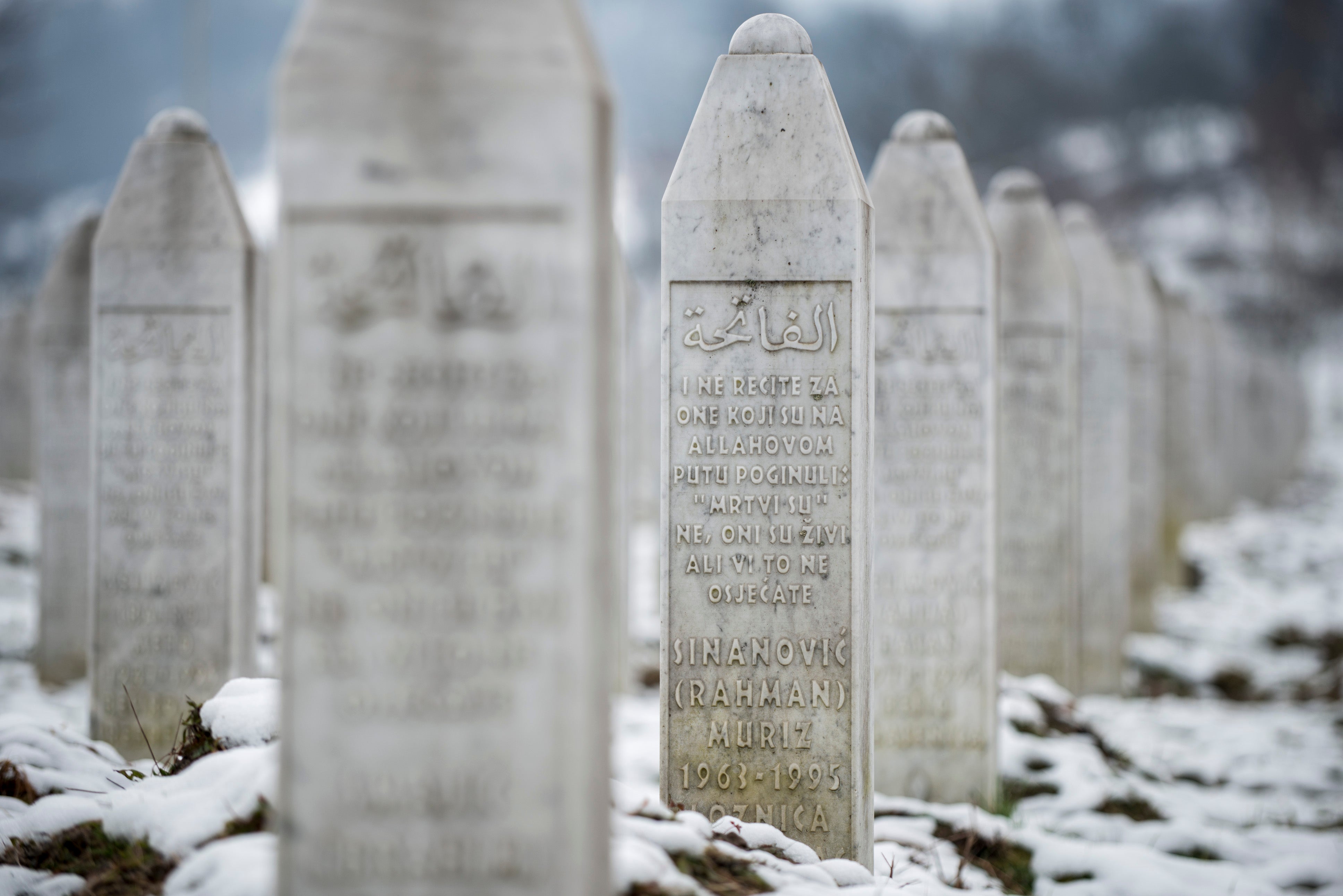 Serbia Arrests Srebrenica Massacre Suspects 20 Years After 8000 Muslims ...