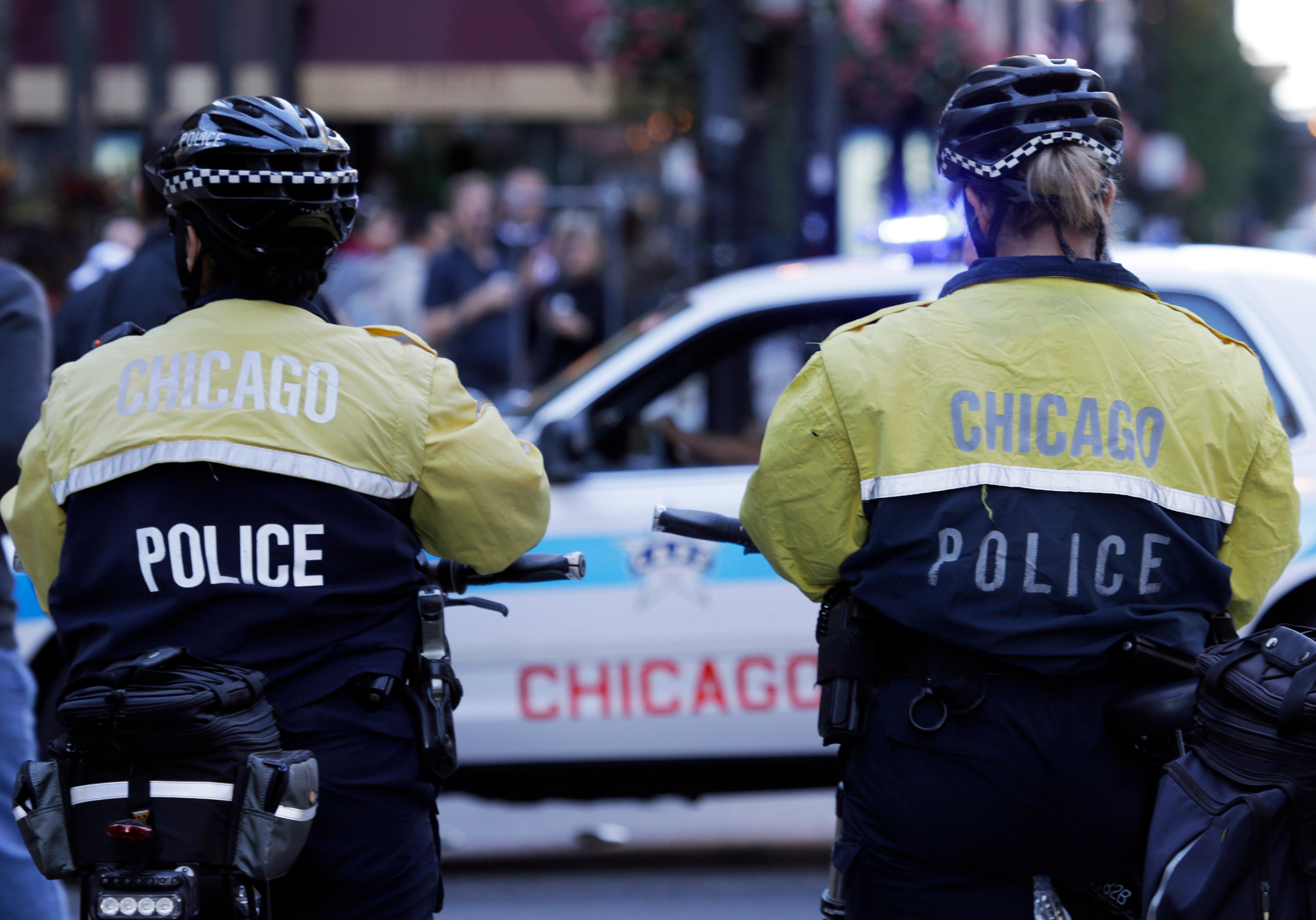 ACLU: Chicago Minorities Unfairly Subject To Stop-and-frisk - CBS News