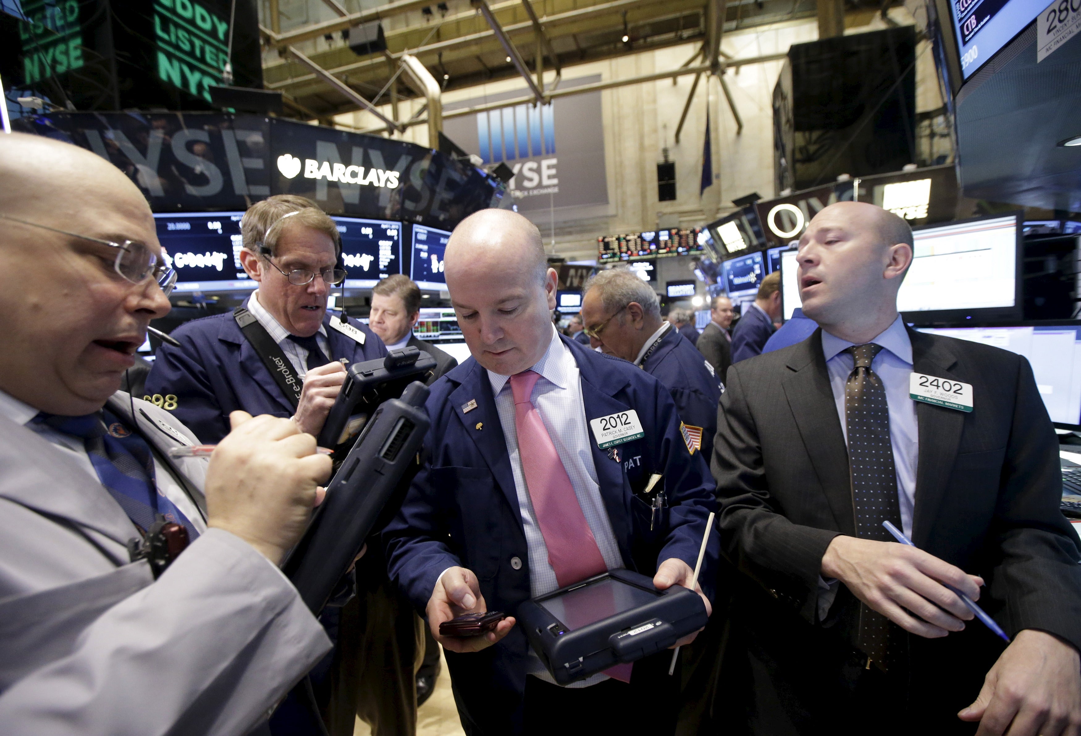 U.S. Stocks Off To A Weak Start For Second Quarter - CBS News