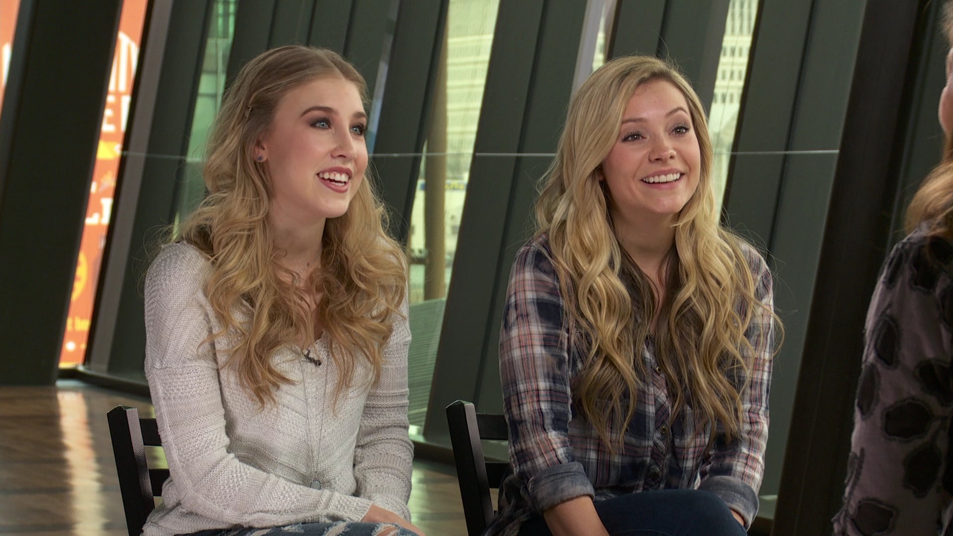 Maddie & Tae lyrics, Downside Of Growing Up