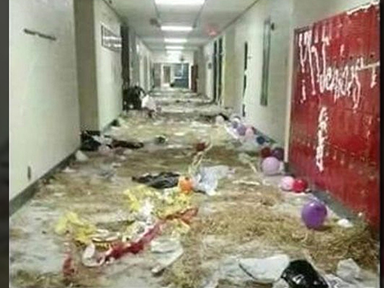 tennessee-senior-prank-gets-principal-suspended-cbs-news