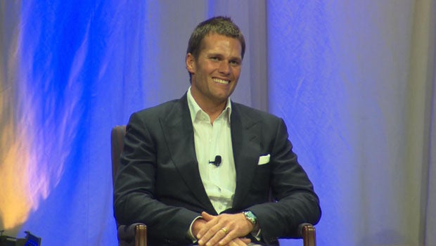 Deflategate: Patriots QB Tom Brady Breaks Silence On NFL Report - CBS News