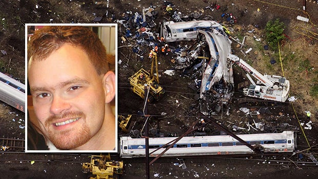 Speeding Amtrak Engineer Charged In Deadly 2015 Derailment - CBS News