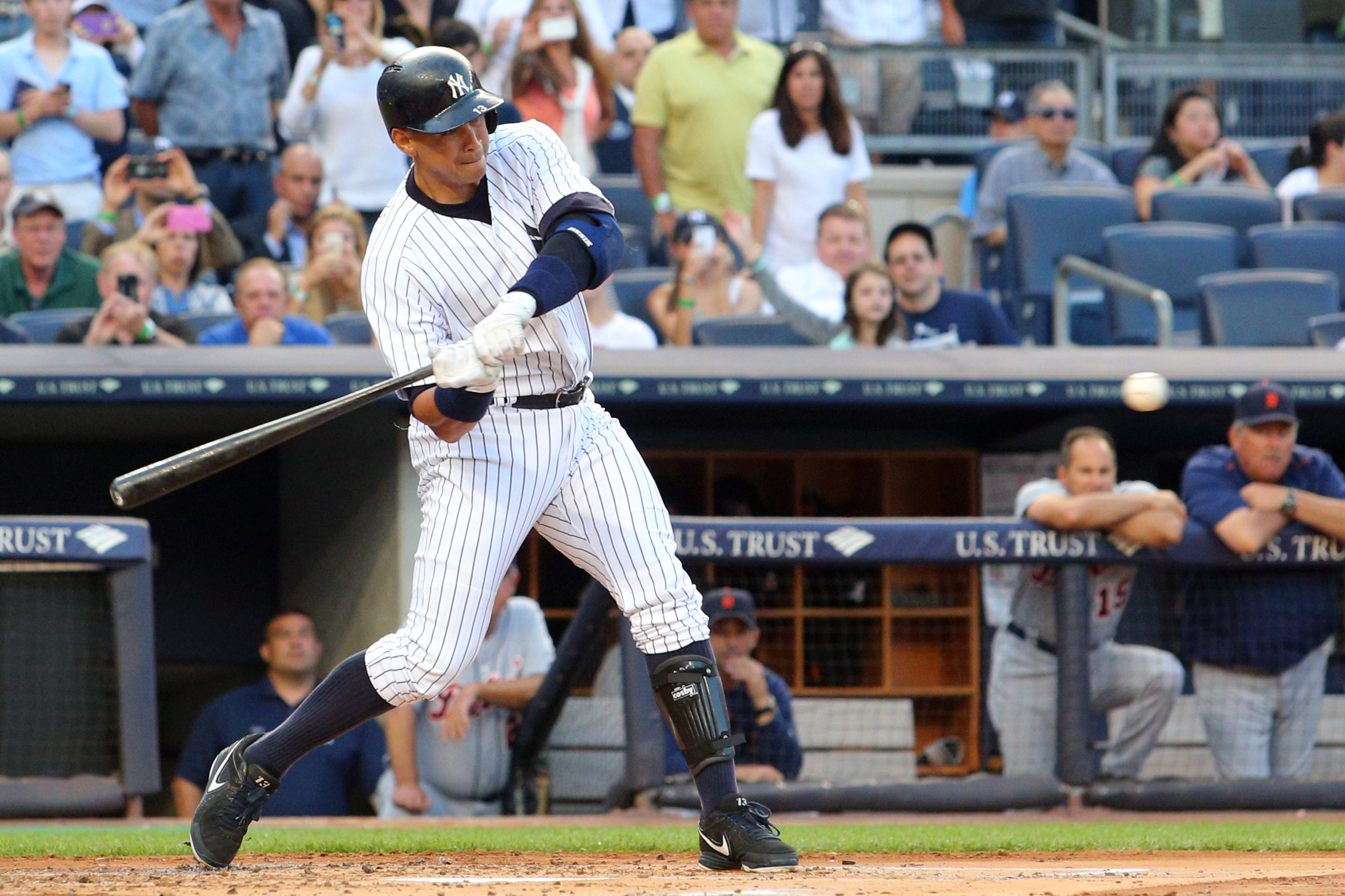 Alex Rodriguez's 3,000th hit comes on a home run against Tigers
