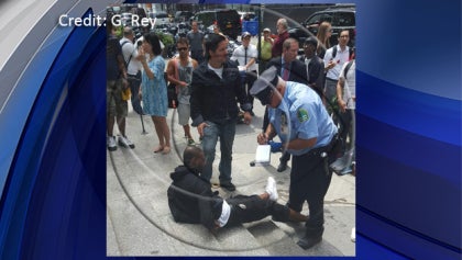 Man with machete attacks woman in New York City's Bryant Park - CBS News
