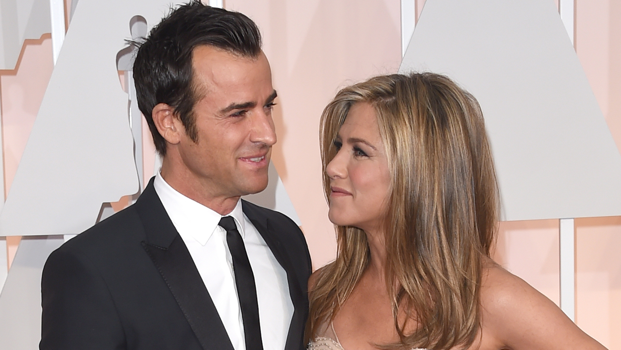 Jennifer Aniston, Justin Theroux split after seven years – New