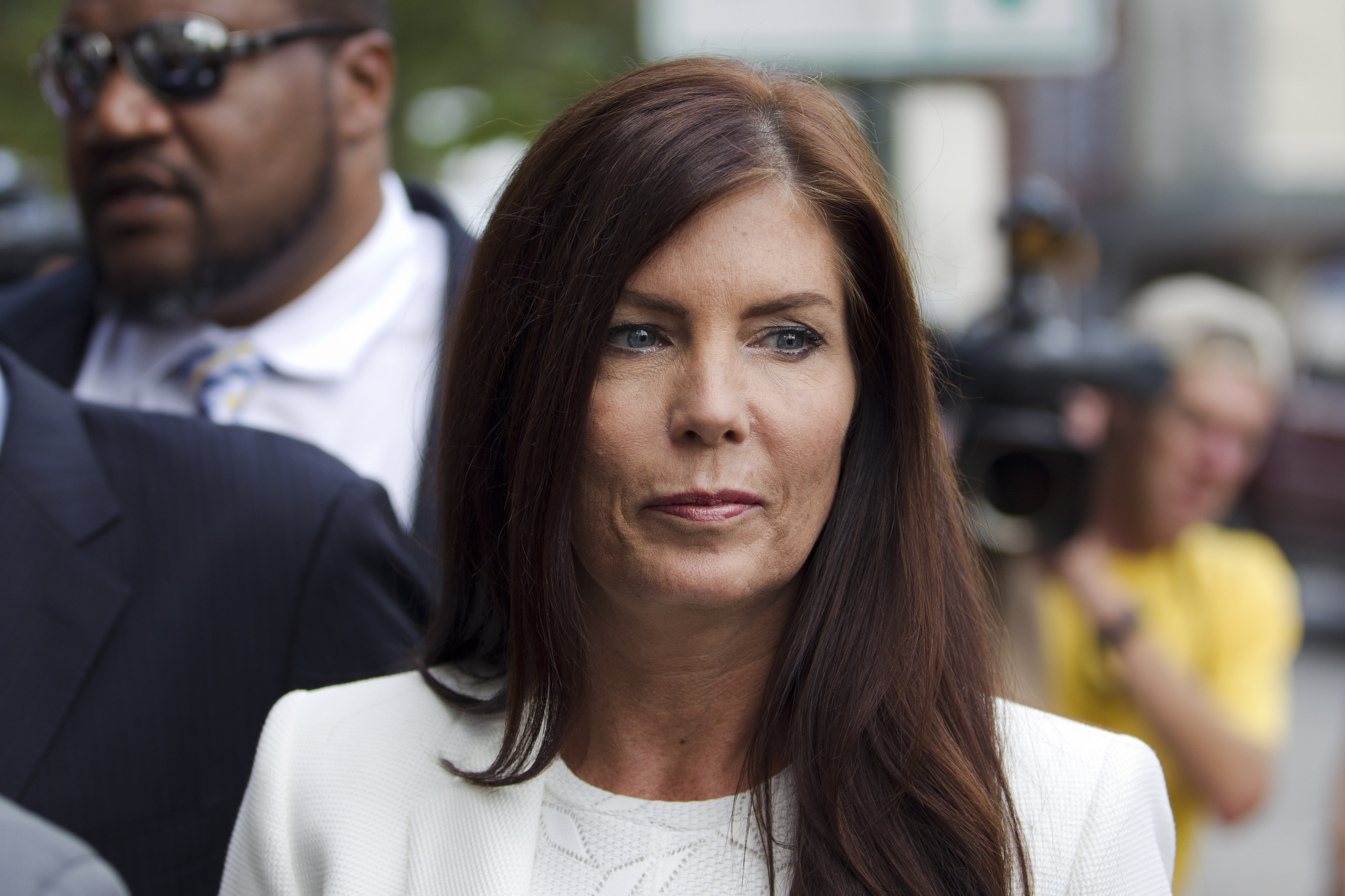 Female Attorney Porn - Pennsylvania Attorney General Kathleen Kane: Charges tied to porn emails -  CBS News