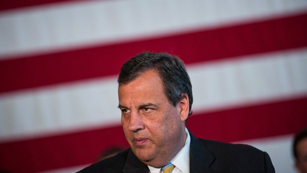 Christie involved in Amtrak quiet car kerfuffle - CBS News