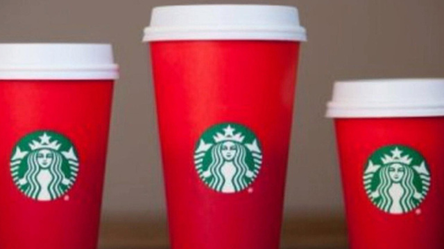 Controversy Over Christmas Patterns on Starbucks's Cups Is Damaging—and  Tedious - The Atlantic